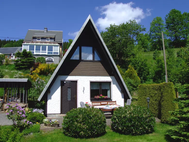 Urlaub in einer romantischen erzgebirgischen Finnhütte